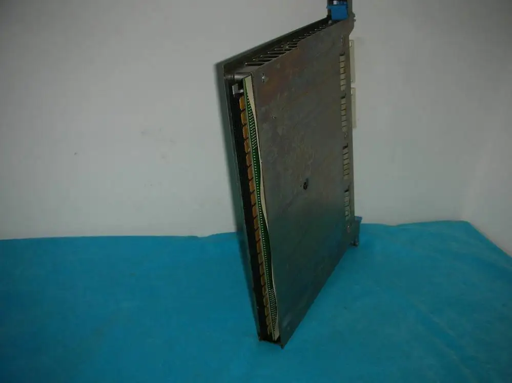 1PC ★ QD9H/P45L3231 IBM