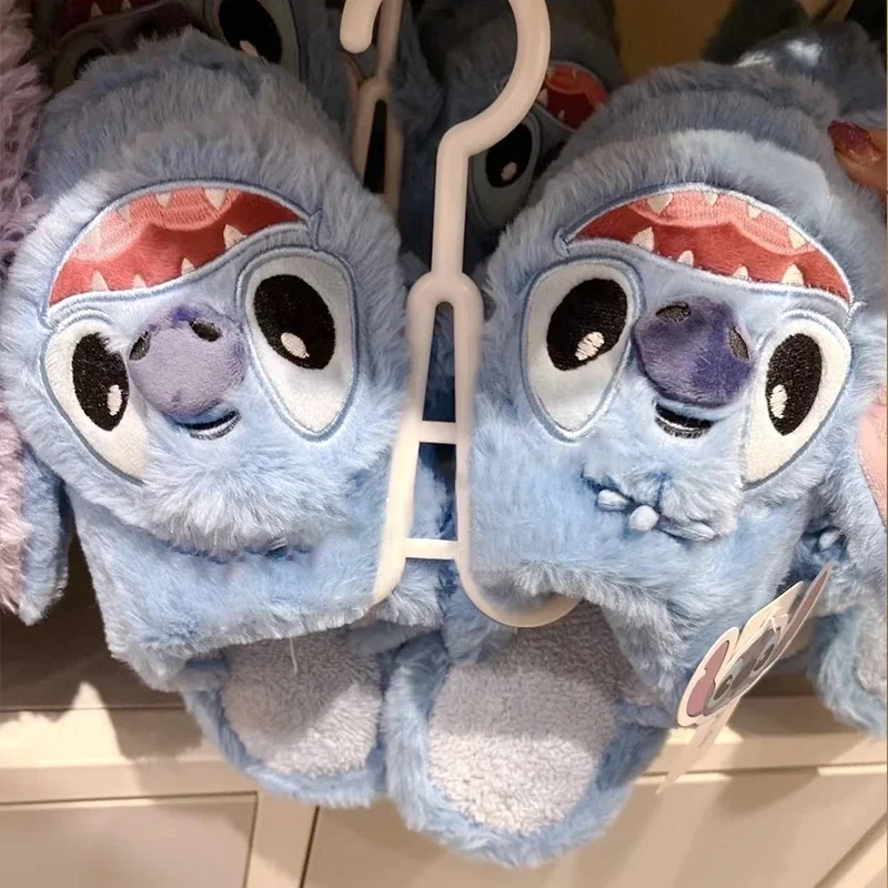 MINISO Disney Lilo & Stitch pantofole in cotone da donna da uomo scarpe da casa Cute Anime Figure Winter Warm Shoes for Couples Gifts