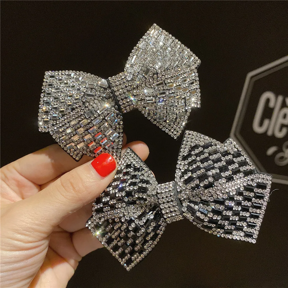 Bow Rhinestone Hair Accessories Girls Hair Claw Fashion Headwear Women Barrettes Summer Vintage Hair Clip Wash Face Hair Holder