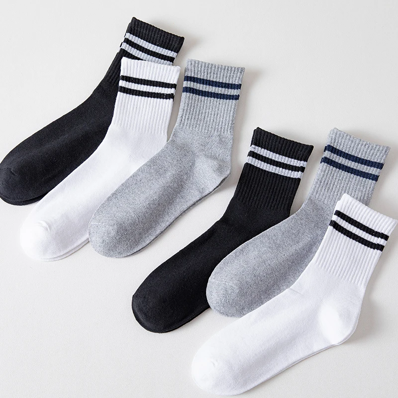 Unisex Solid Striped Black White Short Socks for Woman Harajuku Hip Hop Skateboard Crew Socks Cotton Casual Men Women\'s Socks