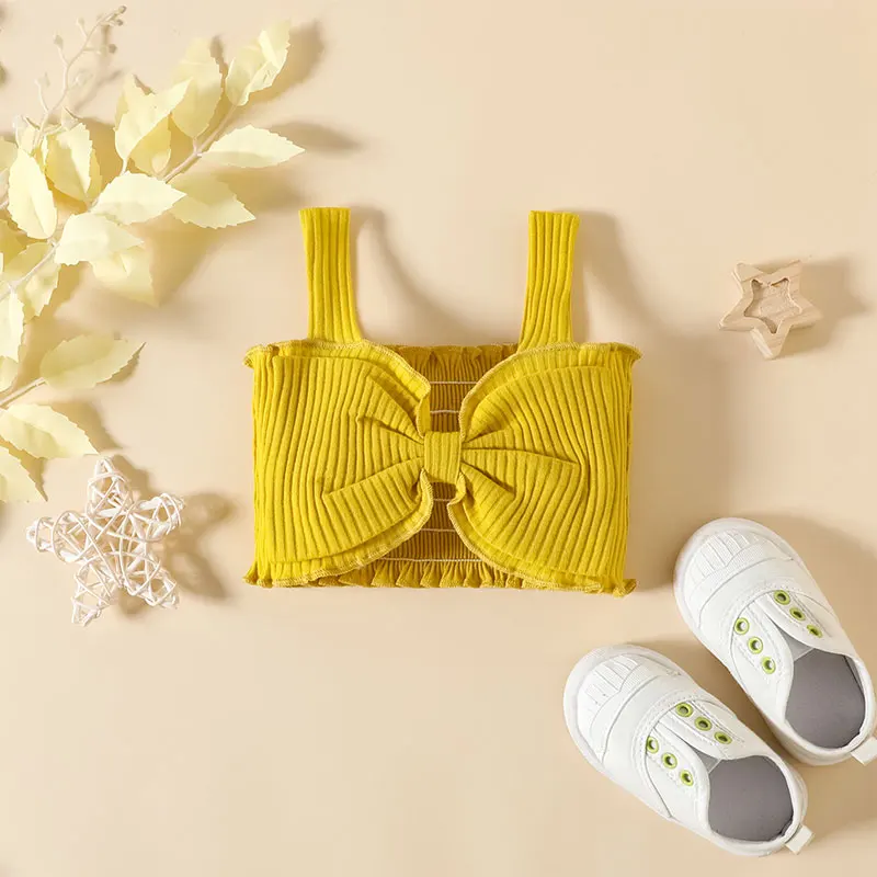 0-24M Girls Solid Color Pit Strip Tie Wrap Suspender Bow Top with Floral Flare Pants Three-piece Suit Suitable for Summer Wear