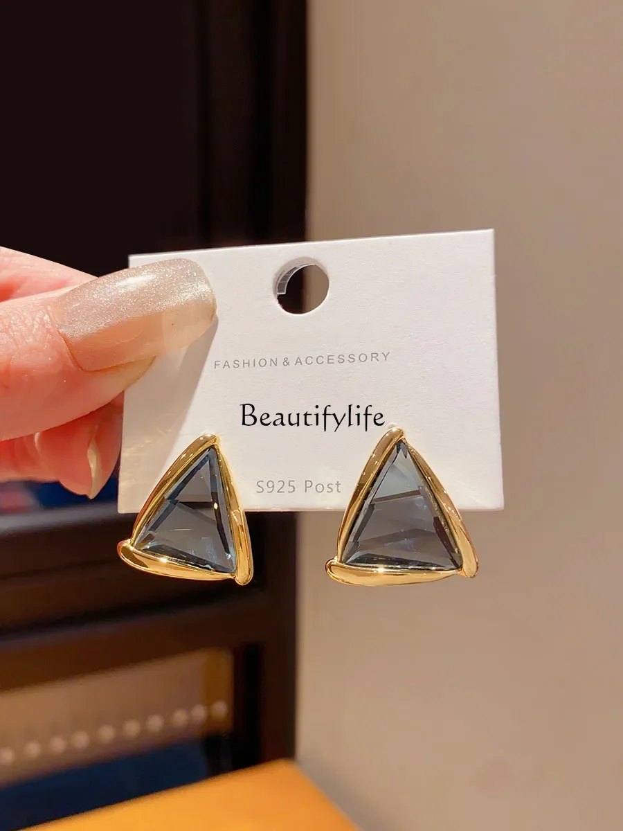 French retro gray multi-faceted cut triangular earrings high-end temperament fashion