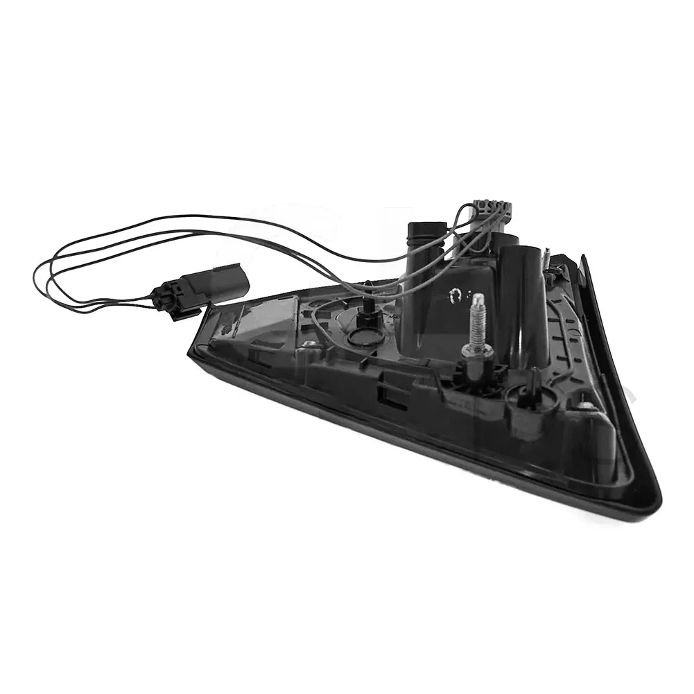 Replacement Tail Light RH Inner Tail Light Vehicle Maintenance Replacement Installation Tail Light Car Light Accessory