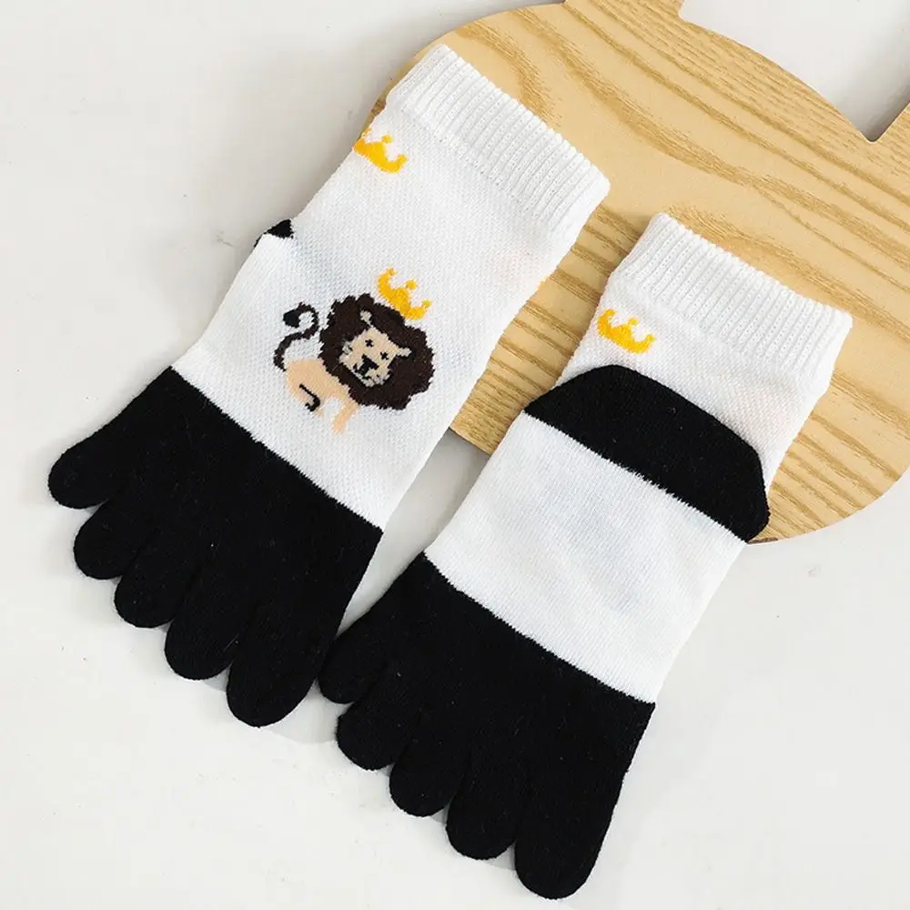 Lovely Breathable Cartoon Sports Animal Lion Kids Hosiery Spring Cotton Socks Toe Socks Five Finger Socks Children Short Socks