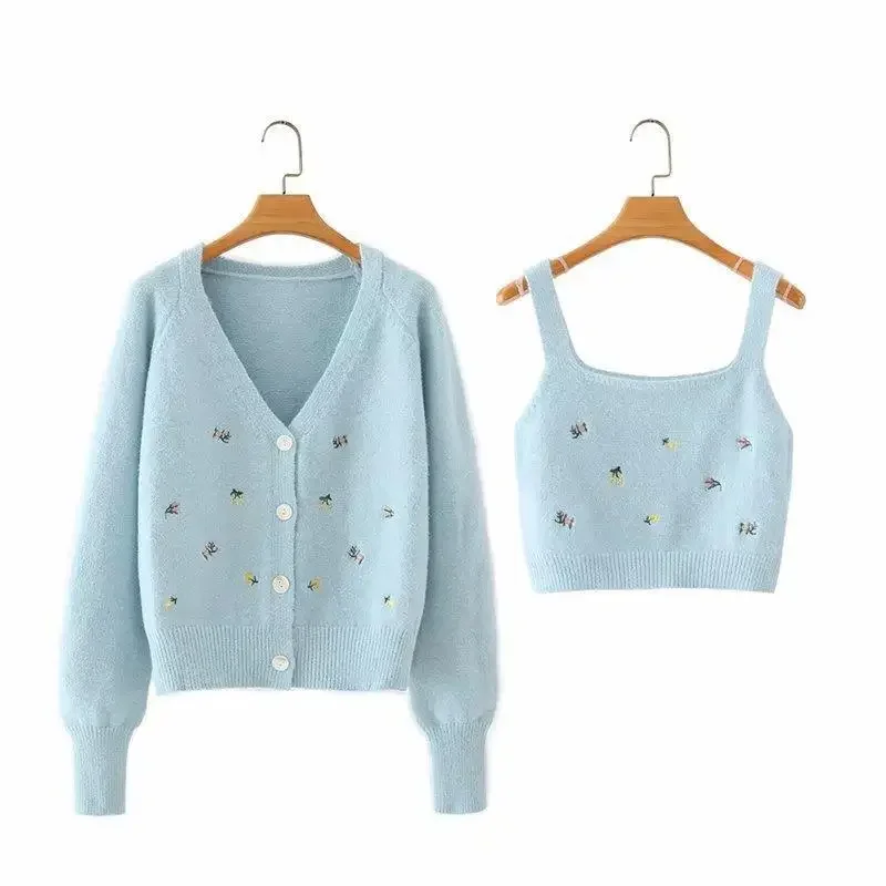 2024 Autumn Urban Casual Korean-Style Women V-neck Cashmere Sweater Slim-Fit Embroidered Flower 2-pieces Sweater Cardigan