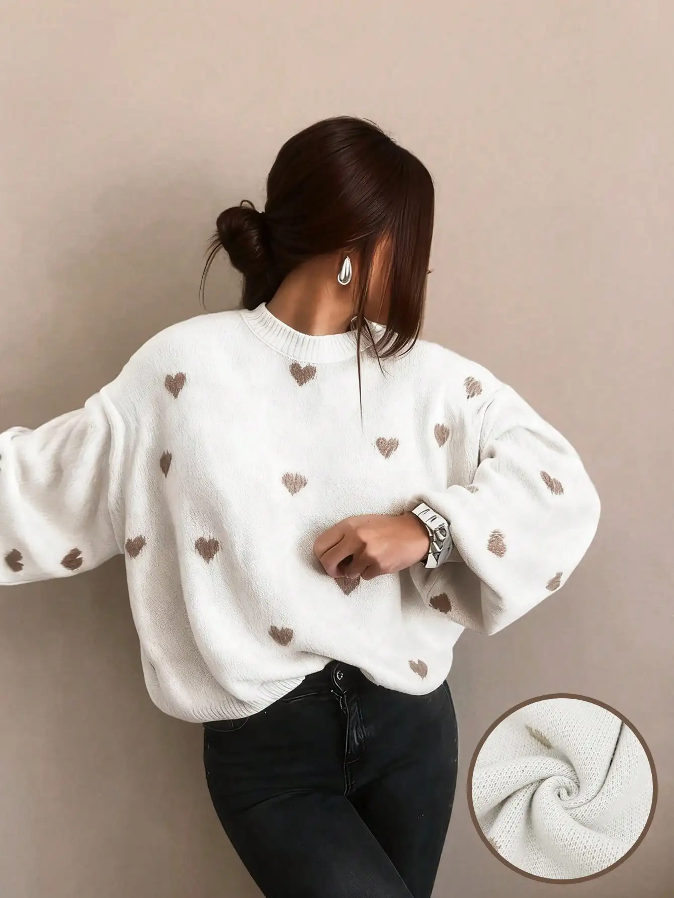 

Женский свободный вязаный свитер с принтом в виде сердца, повседневный топ с круглым вырезом и длинными рукавами для осени и зимы