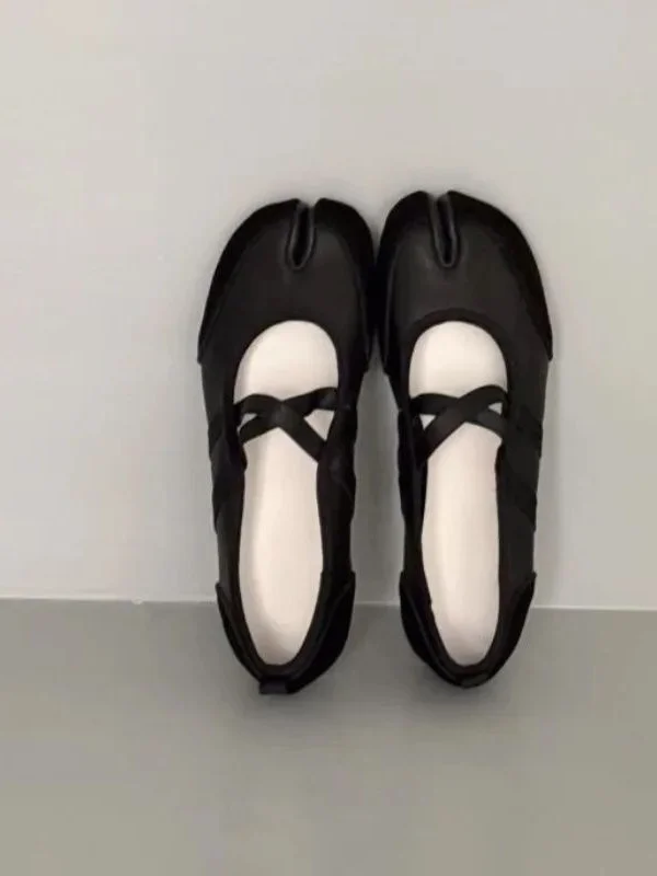 black-silver-red-ballet-flats-trainers-women-split-toe-balle-y2k-style-fashion-single-shoes-mary-janes-winter-citywalk-shoes