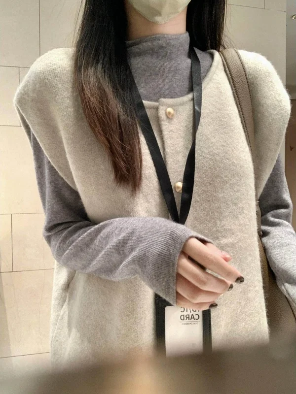 

Soft Knitted ay f-High Collar Base irt Inner Wear Layering Top Commute Sle Korean Faion Softn Regular Fit Long ...