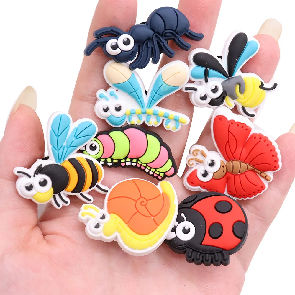 1pcs PVC Animal Shoe Charms Fit Wristbands Kawaii Bug Dragonfly Butterfly Ant Hole Slipper Decoration Shoe Accessories Kid Gift