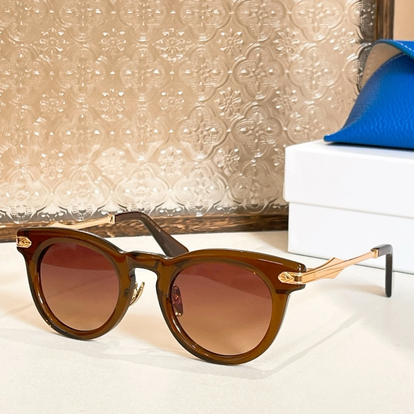 Carbon Sunglasses for Men Women,Premium Acetate Metal Frame,UV400 Blocking,Chic Retro Must-have Eyewear