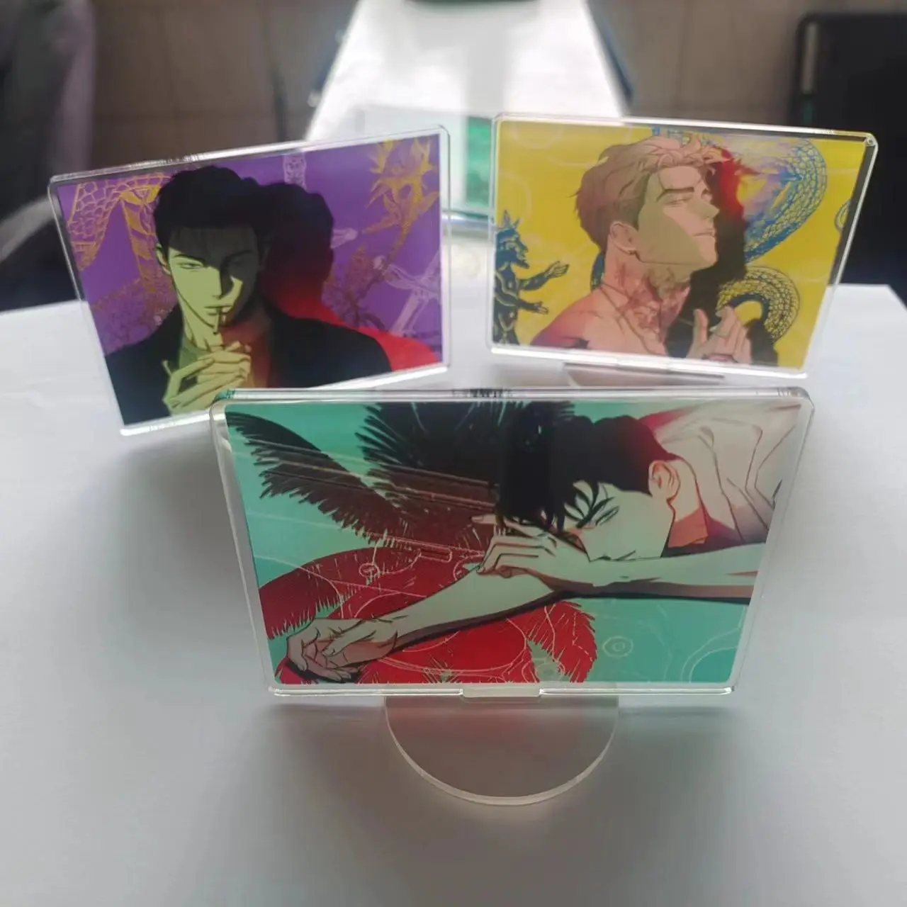 No Original Comic coreano WetsandAcrylic Sign Shi Sha Wu Tai Jun Shen Ying Yu Toys Gift Stand Up Signs decoración de escritorio