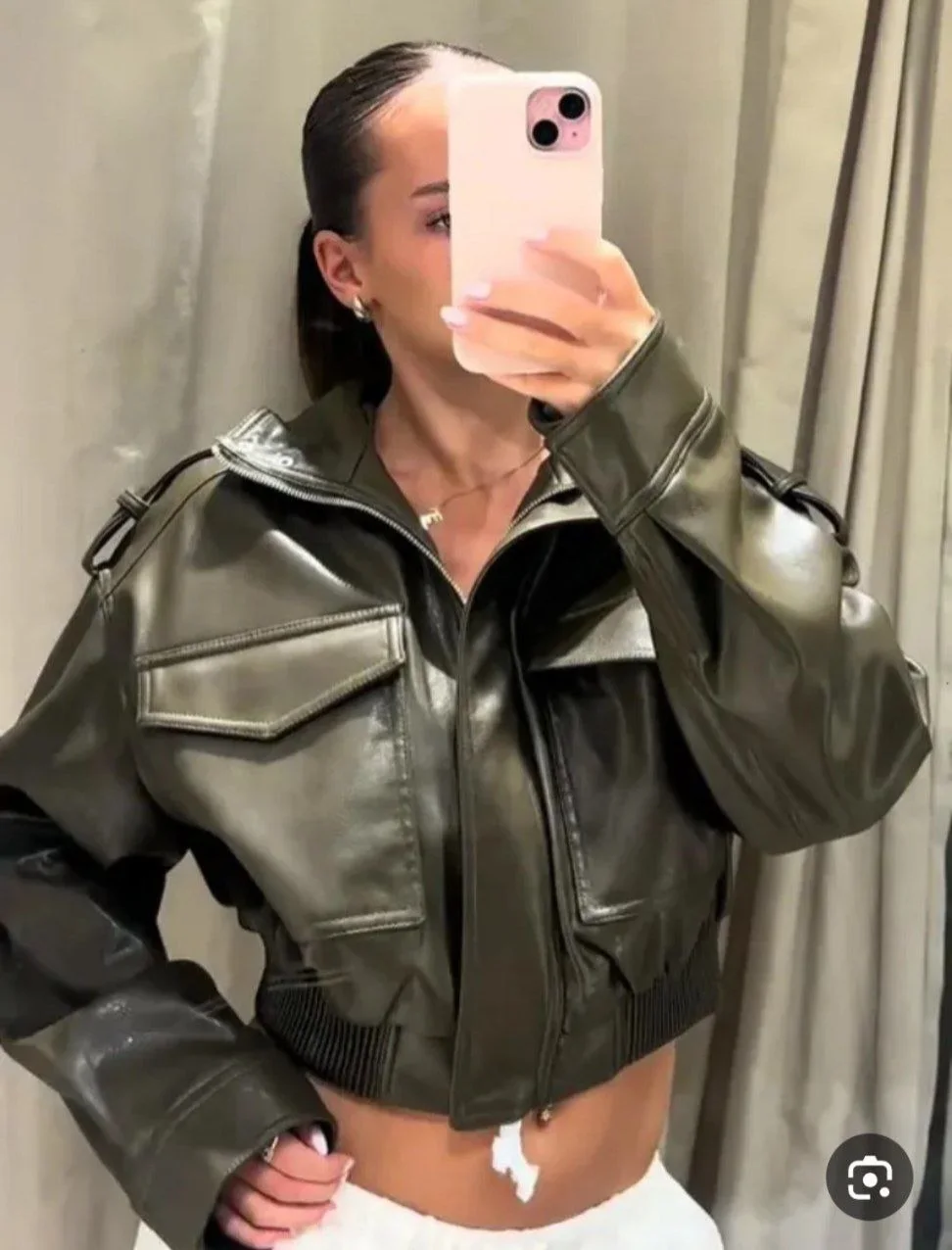 Women Black Faux Leather Cropped Jacket Stand Collar Big Pocket Shoulder Strap Elastic Hem Vintager Coat Streetwear Outerwear