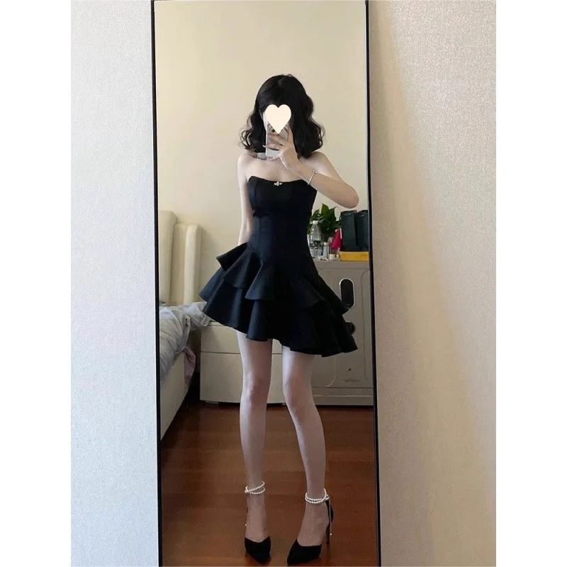 

High End Temperament Black Dress Summer Lrregular Strapless Cake Puff Skirt Small Black Dress