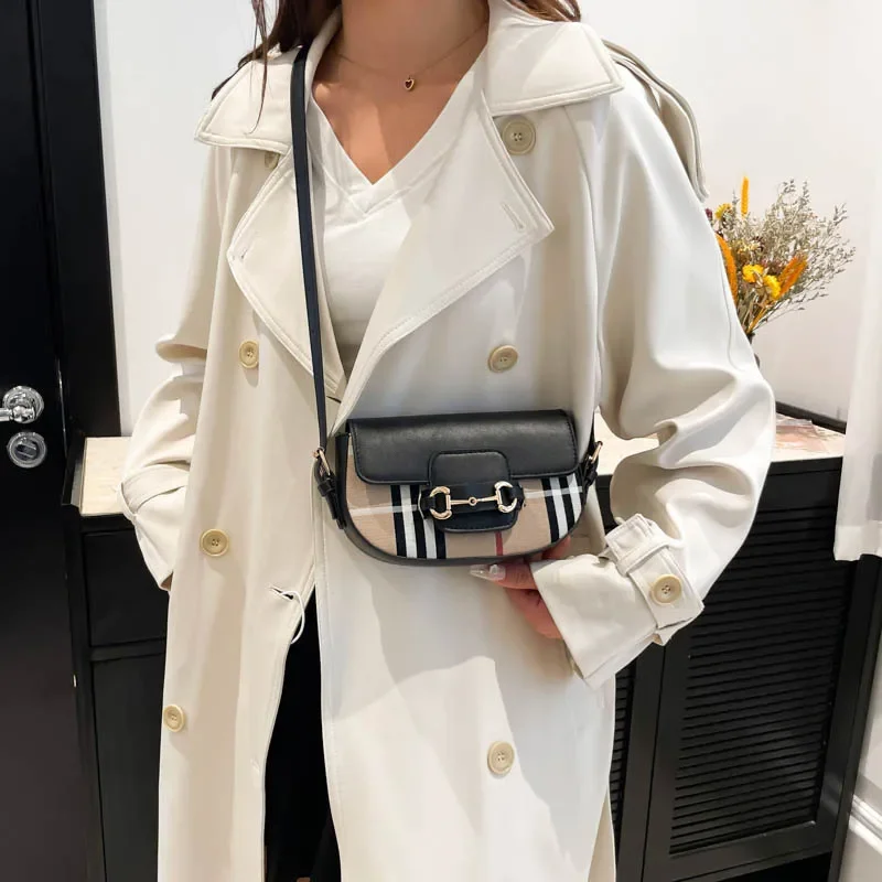 

Casual-Chic Contrast Checker Textured Saddle Bag 2025 - Crossbody/Underarm Convertible Versatile Women's Purse