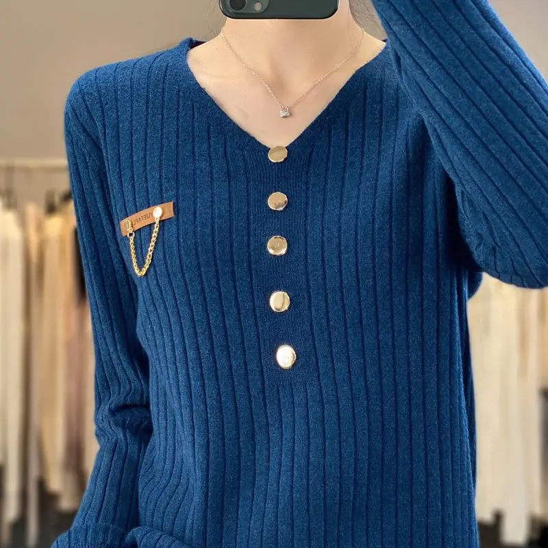 Autumn and Winter Women's Pullover V-neck Solid Button Screw Thread Rivet Lantern Long Sleeve Fashion Office Lady Casual Tops