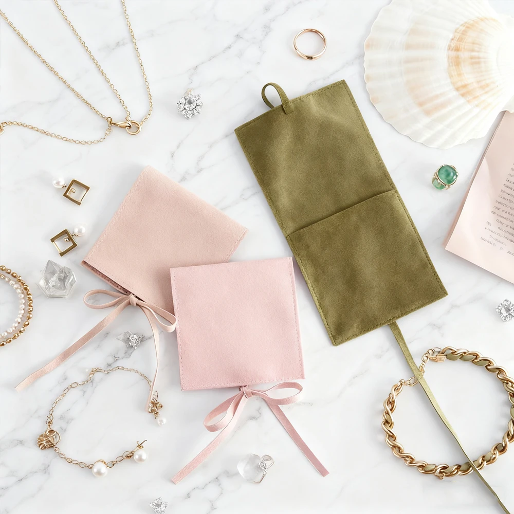 

20pcs Velvet Jewelry Pouches Wholesale Wedding Christmas Party Microfiber Packaging Storage Earings Ring Holder Gift Small Bags