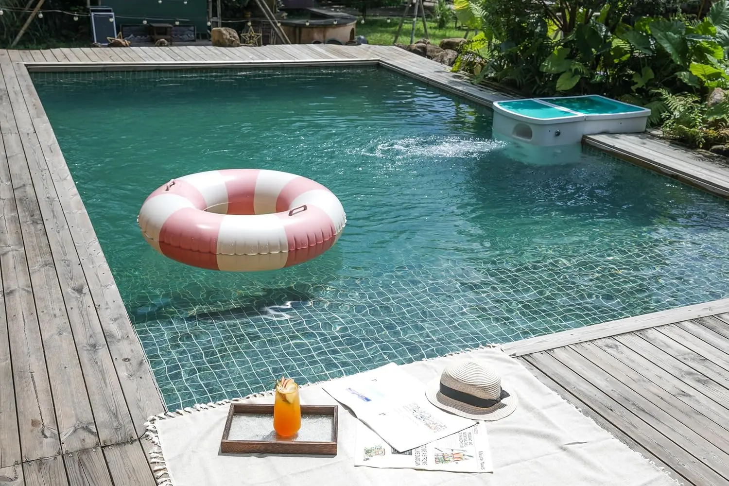 Anillo de natación grande con asas para niños y adultos, tubos interiores de piscina a rayas clásicos de 35 pulgadas, flotadores inflables para piscina, flotador de piscina desnuda Fl