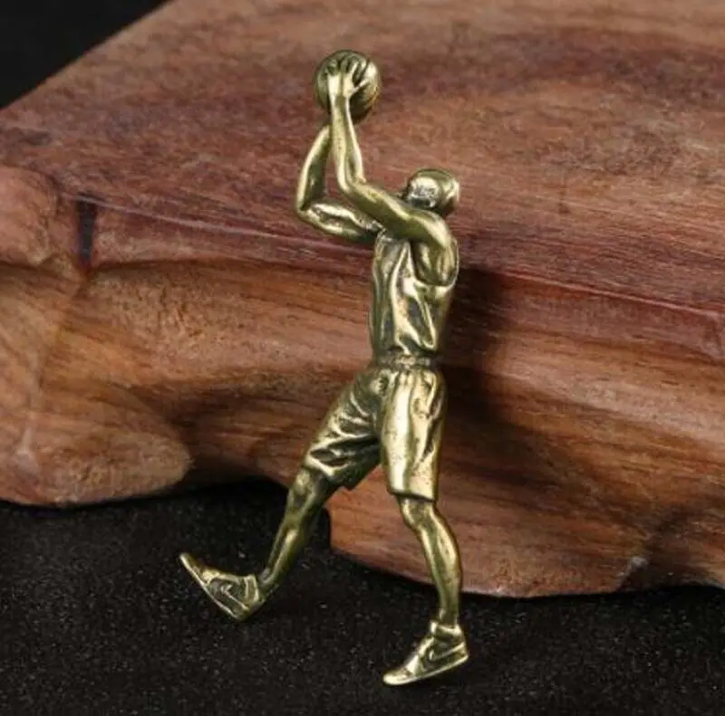 

Old Bronze Handmade Basketball Athletes Statue Figure Decoration Rare Chinese