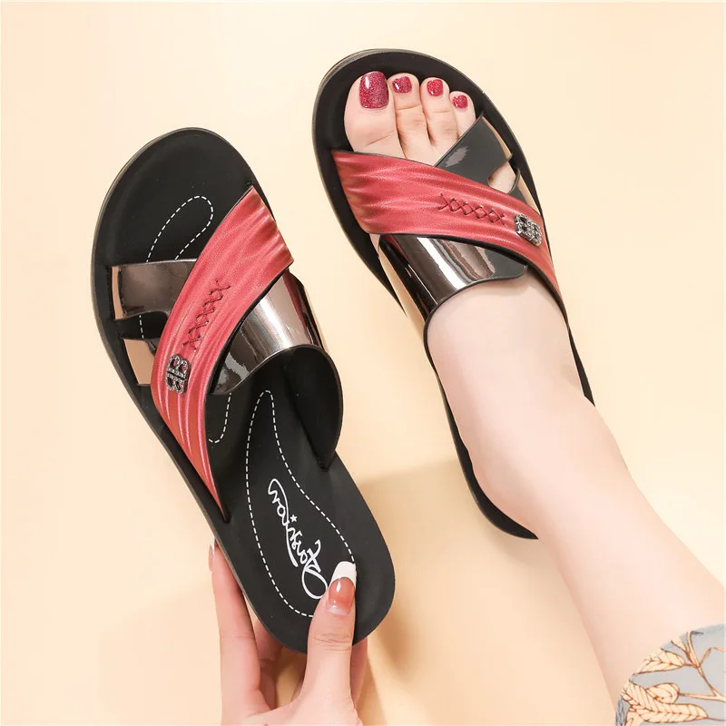 2024 New Summer Women Leather Wedge Sandals  Women Slippers Open Toe Low Heels Summer Shoes Women Beach Casual Shoes Plus Size