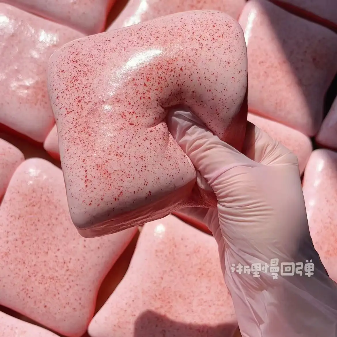 Gâteau au fromage aux fraises, gâteau doux et humide, jouet à pincer, suce les doigts, montée lente, soulagement du Stress, jouet Squishy à presser amusant