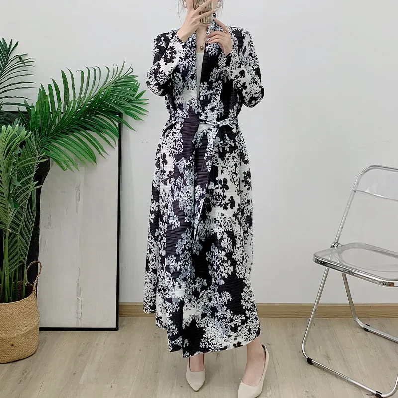 

Pleats Pleated Robe Women Long Jacket Fashion Plus Size Personalized Ethnic Long Coat 2024 Summer New Women Clothing