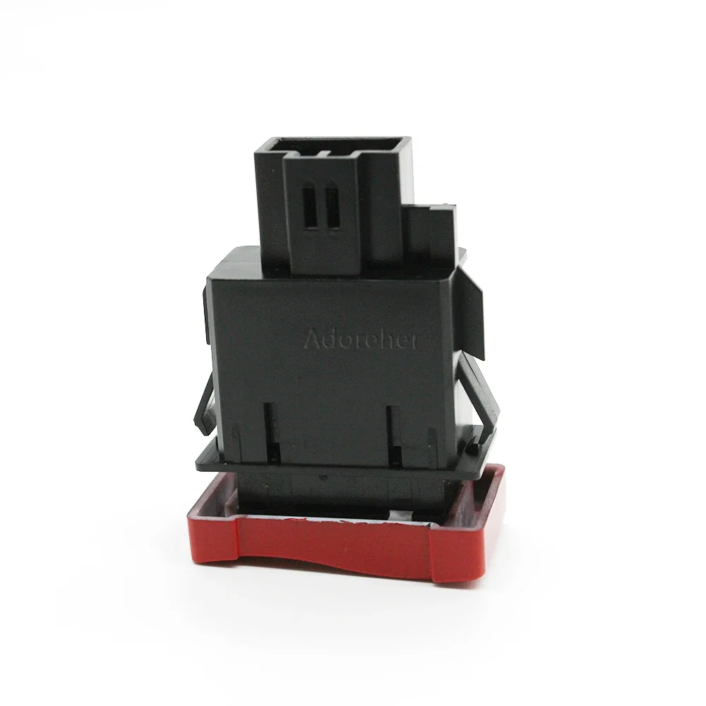 مفتاح تعديل تعليق الهواء ، ضوء قبة الباب الكهربائية ، USB فلاش مزدوج ، مرآة عكس ، لوحة أداة ساخنة ، ايفيكو #4