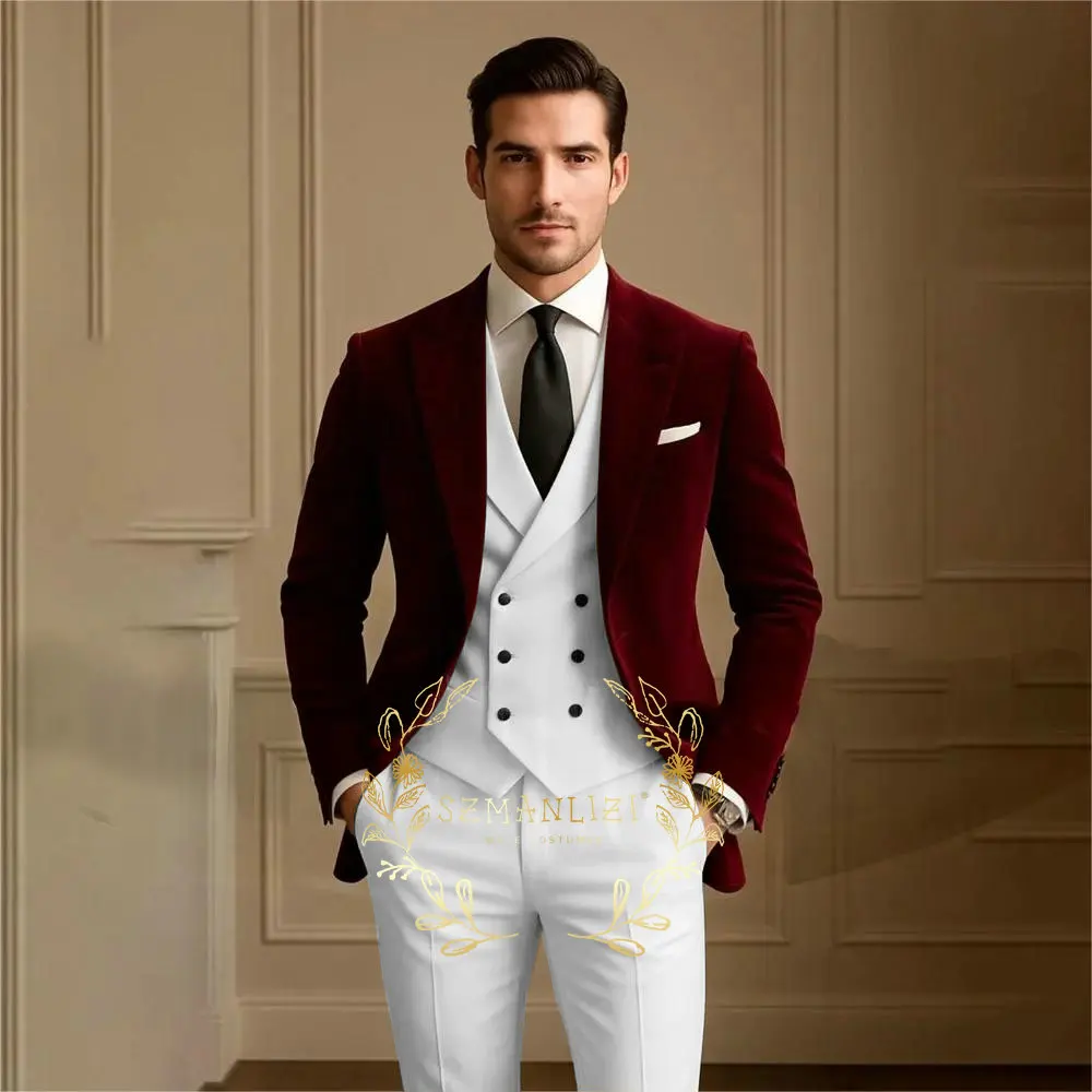 

3-х предметные свадебные мужские костюмы, формальные смокинги для жениха, мужские костюмы для выпускного вечера, комплект одежды, бордовый бархатный пиджак, белые брюки, жилет