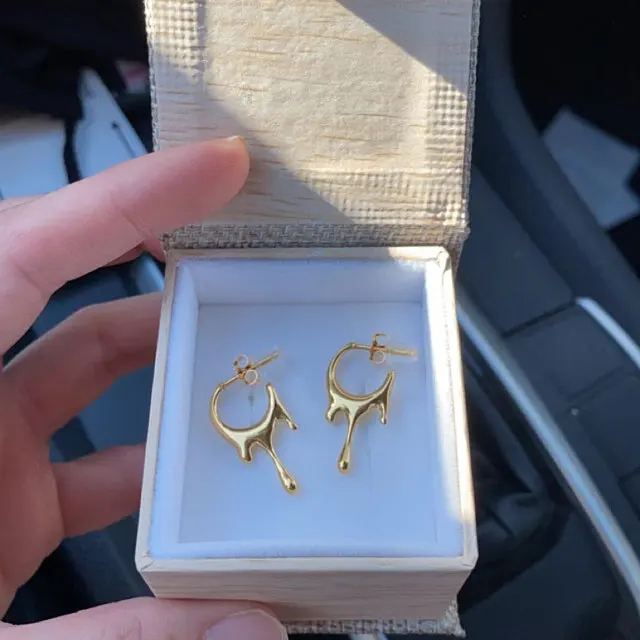 Europe and America Gold Color Water Droplet Shaped Earrings UNISEX Minimally Unique and Joyful Punk Party Jewelry Earrings