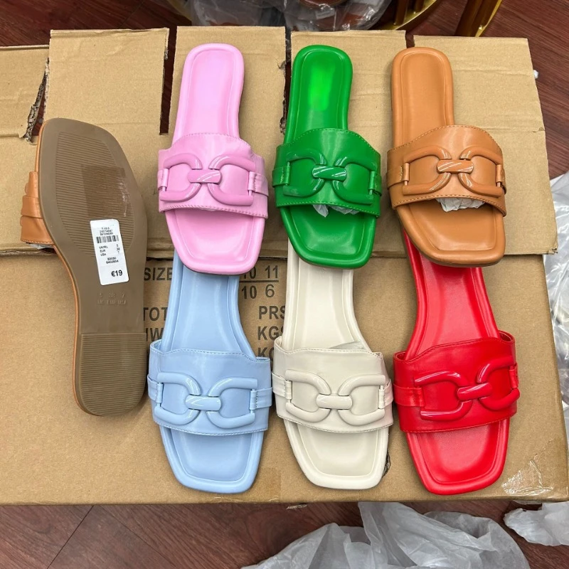 2024 Summer Fashion Shoes Square Toe Flat Bottom Outside Slippers for Women Comfortable Casual Ladies Sand Beach Slides