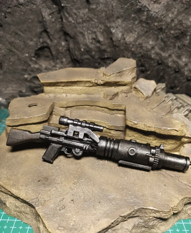 

Модель солдата Т-21Б в масштабе 1/6
