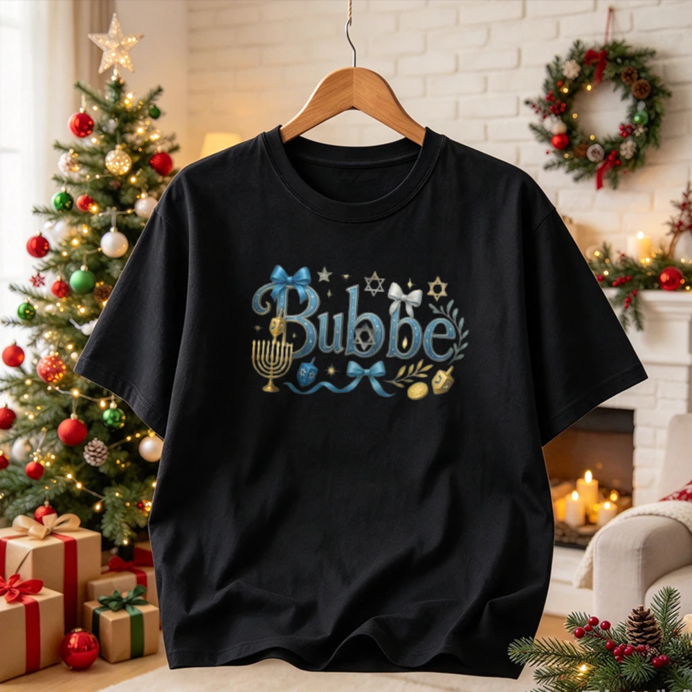 Bubbe Hanukkah Menorah Dreidel Star of David Bow Wreath Graphic Print Casual Tops Cute Jewish Grandma Holiday Streetwear T-Shirt