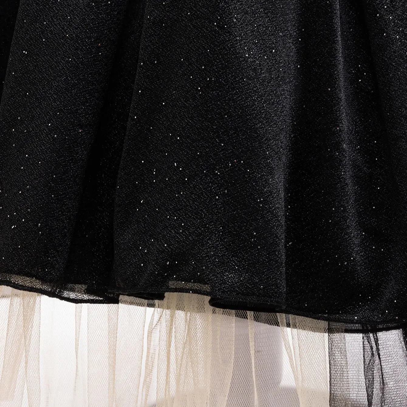 Kostum Cosplay Penyihir Jahat Ajaib Anak Perempuan Gaun Tulle Hitam dengan Kacamata Topi Penyihir untuk Anak-anak Pakaian Berdandan Karnaval Pesta Halloween