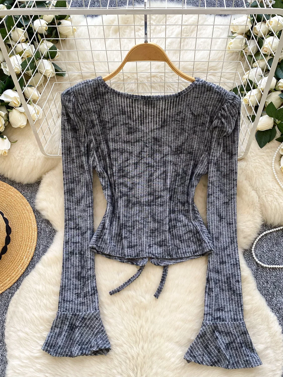 เสื้อไหมพรมทรงเข้ารูป คอวี แขนยาว สำหรับผู้หญิง ฤดูใบไม้ร่วง ฤดูหนาว ดีไซน์เอวผูกเชือก ใช้เป็นเสื้อตัวใน แฟชั่นสุดเซ็กซี่