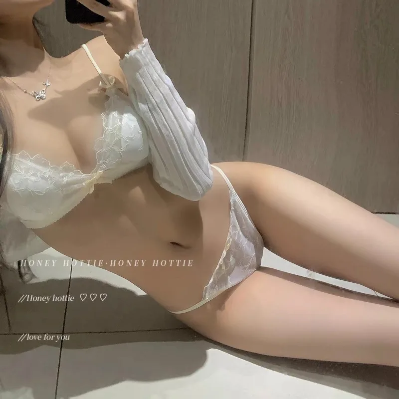 

SP&CITY French Small Chest Triangular Cup Lace Bra Set Women's Flower Mesh Thin Sexy Bralette Romantic Hollow Out Soft Lingerie