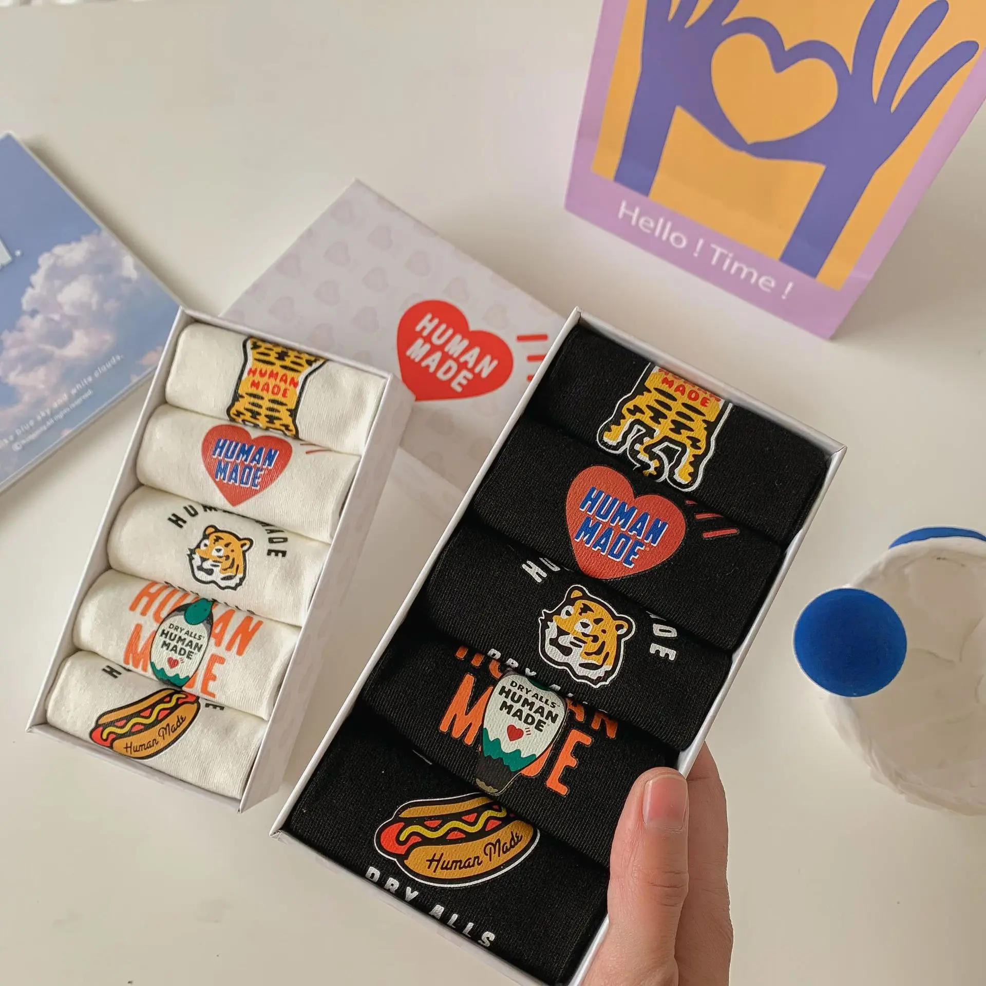 

human made printed gift box street tide socks tiger head love duck couple skateboard cotton boat socks 5pcs