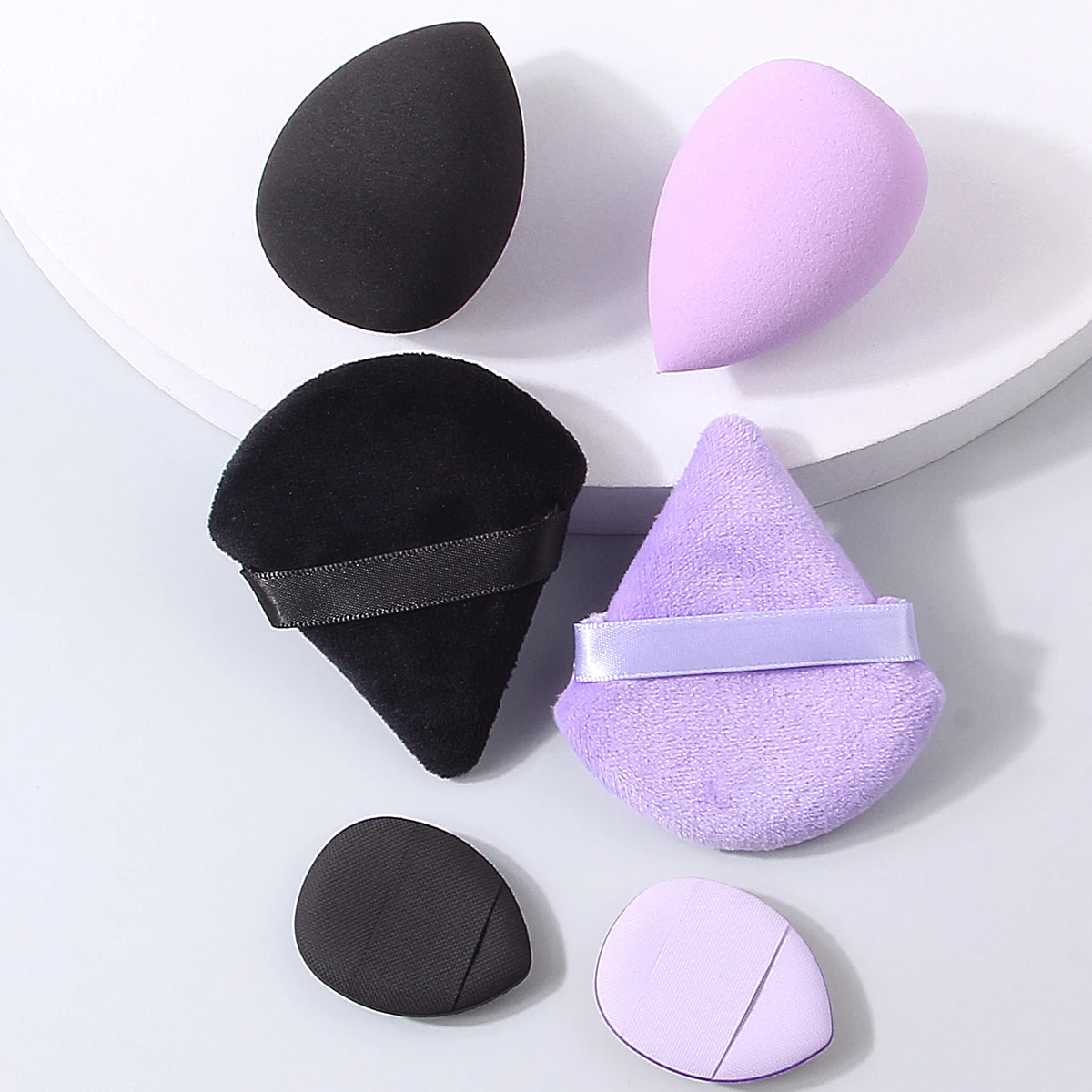 Ensemble de bouffantes de poudre de maquillage en éponge Super douce, éponge usable sèche et humide/bouffée de poudre triangulaire/mini outils de maquillage 6 pièces