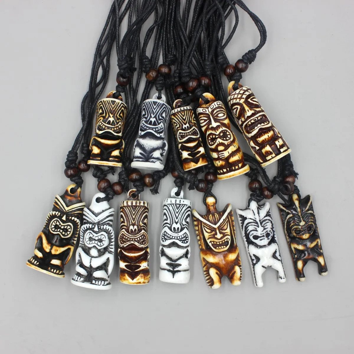 12pcs/Lot Hawaiian Tiki totem Necklaces for Men Women imitation Yak bone Carved NZ Maori Totem Pendant Necklaces Amulet Jewelry