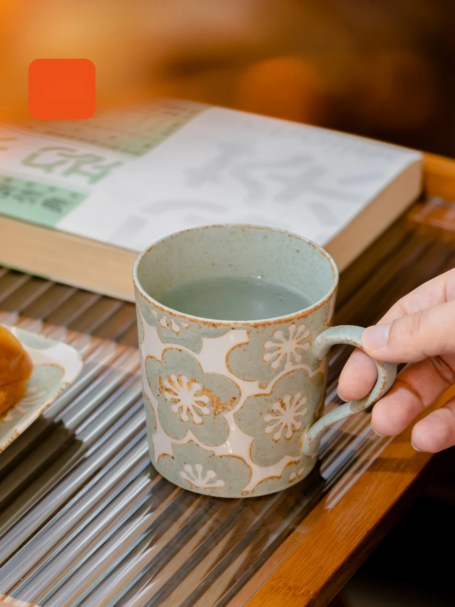 

Japanese Ceramic Water Cup with Handle Personal Use Coffee Cup Mark Cup Underglaze Color Drinking Cup Home Use Vintage Style