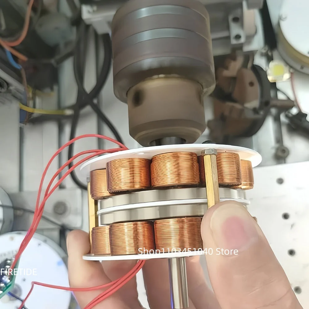 1-60 واط (الحد الأقصى طبقة واحدة) مزدوجة الطبقة القرص نوع الحديد الأساسية مولد كفاءة متعددة الأقطاب ثلاث مراحل التيار المتناوب توليد الطاقة