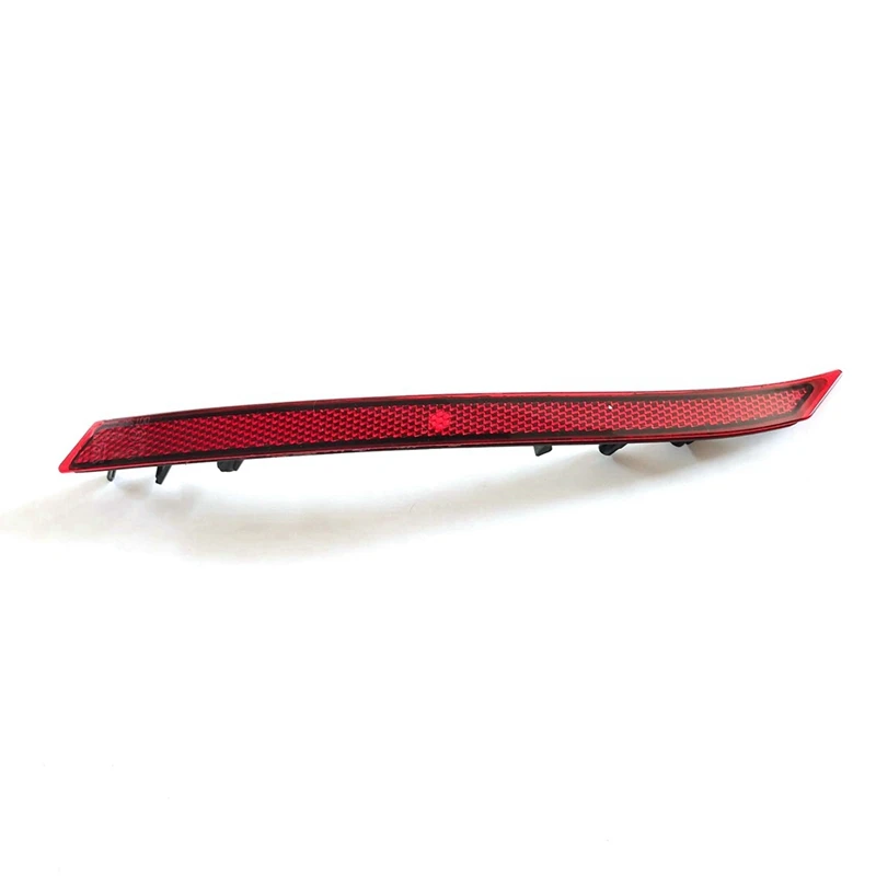 1 Pair Automotive Rear Bumper Reflector Bumper Reflector Strip ABS Red For Range Rover Velar L560 2017-2023 LR093435 LR093436