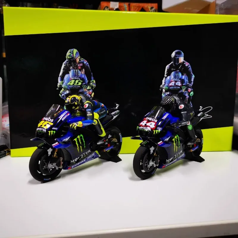 

Детали для модели мотоцикла 1/12 2019, даже набор