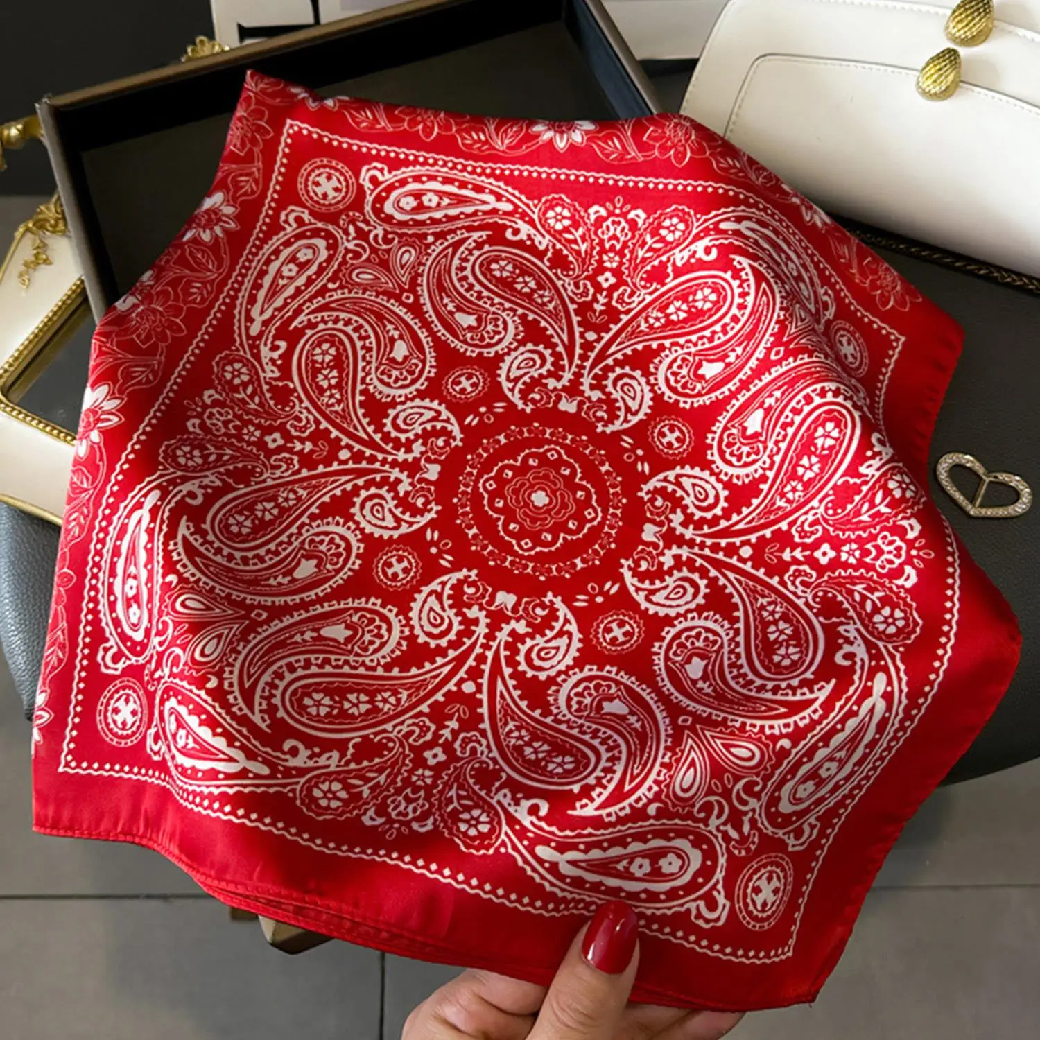 

Fashion Luxury Brand 70*70cm Silk Square Scarf Women Satin Neck Tie Female Hair Bandana Headkerchief Shawl Wrap Hijab