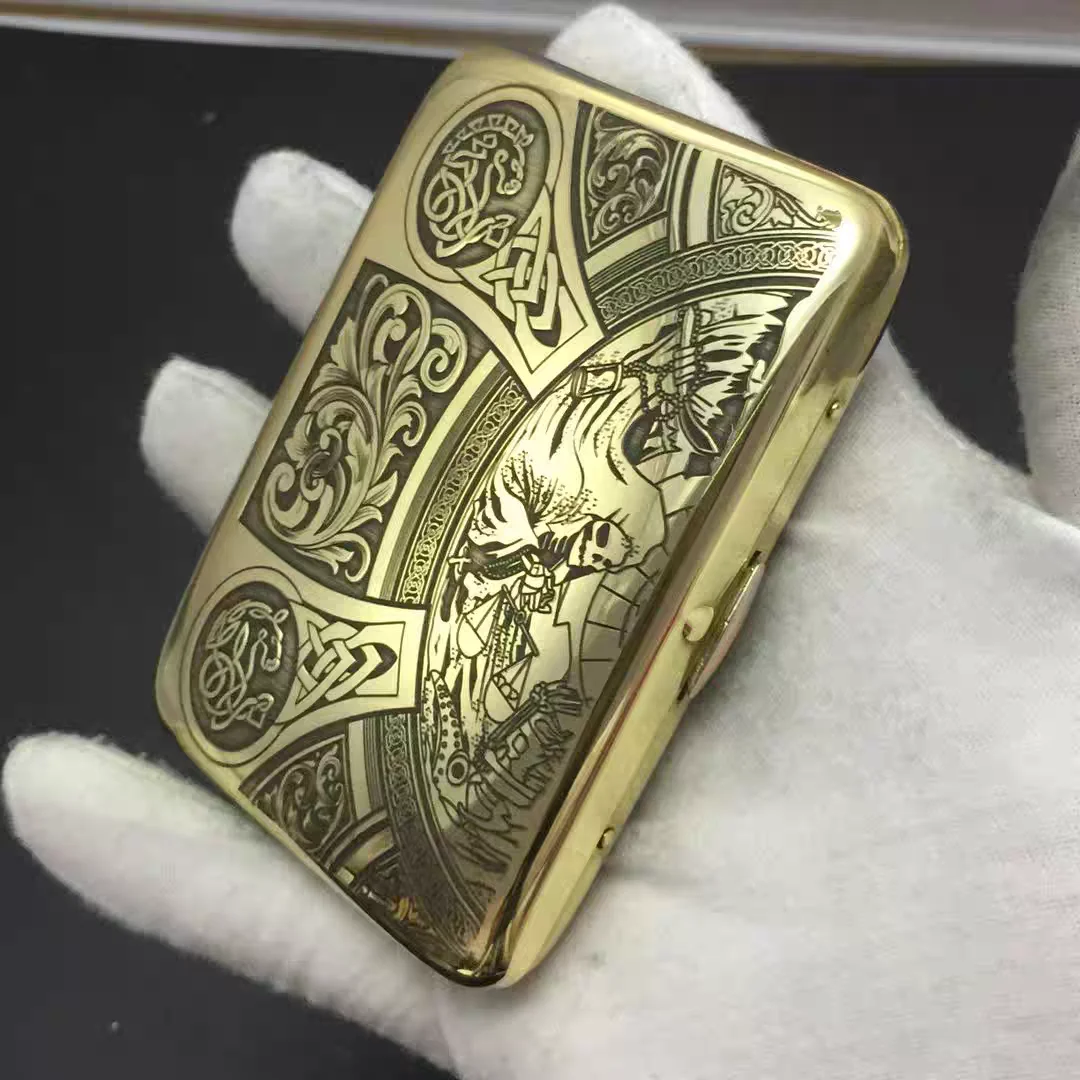 Vintage Pure Copper Engraving Cigarette Case Anti-Pressure Portable 16 Sticks Storage Box for Smoking