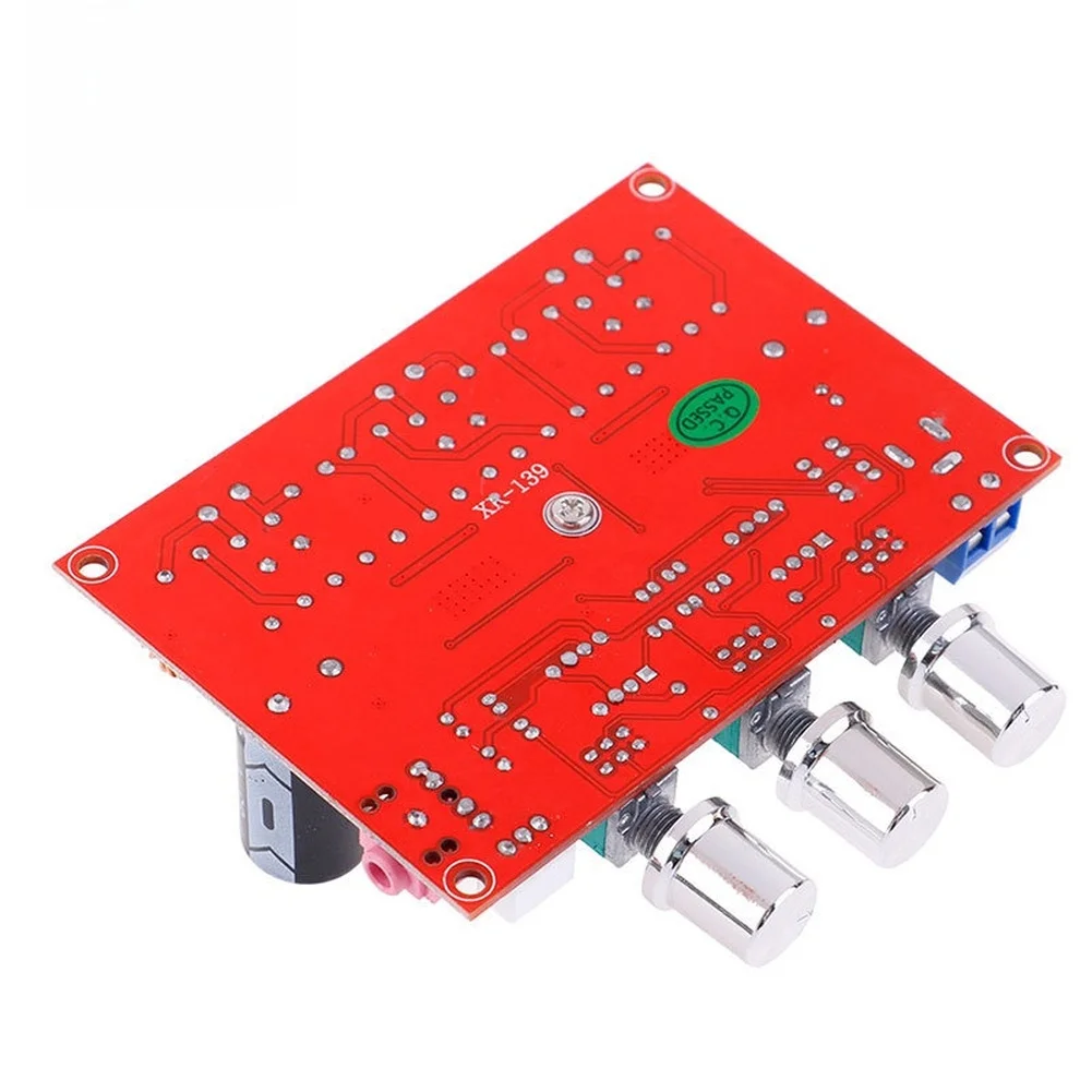

Аудиоплата XH-M139 PCB 2.1-канальная для TPA3116D2, 50 Вт на канал (стерео) плюс 100 Вт низкочастотный выход, вход 12В/24В