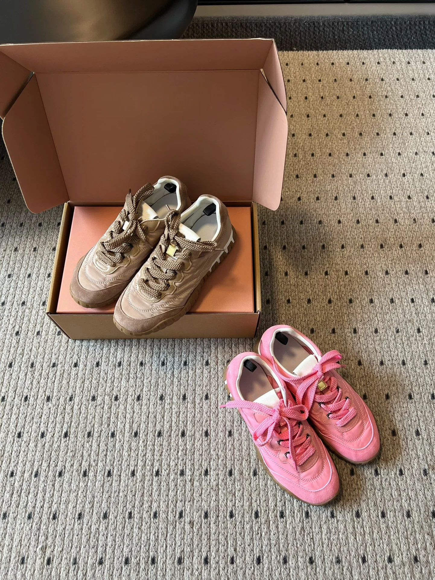 

2025 New Style Soft Leather Patchwork German Training Shoes for Women, Fashionable Lace-Up Casual Sneakers, Versatile Single Shoes