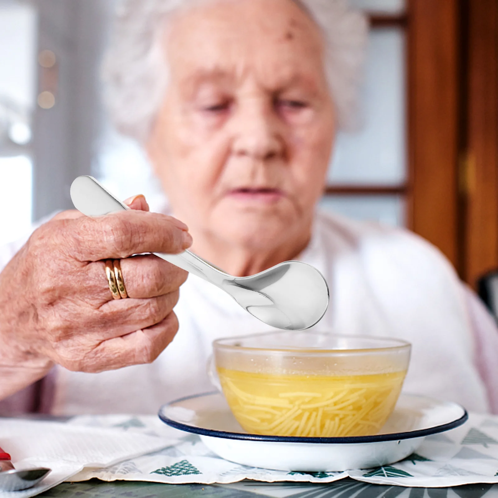 Gewogen Lepels voor Ouderen Servies Eetstokjes Voeden Schuine Vork Zelf Eten Gebruiksvoorwerpen Zilver Roestvrij Staal Zilverwerk