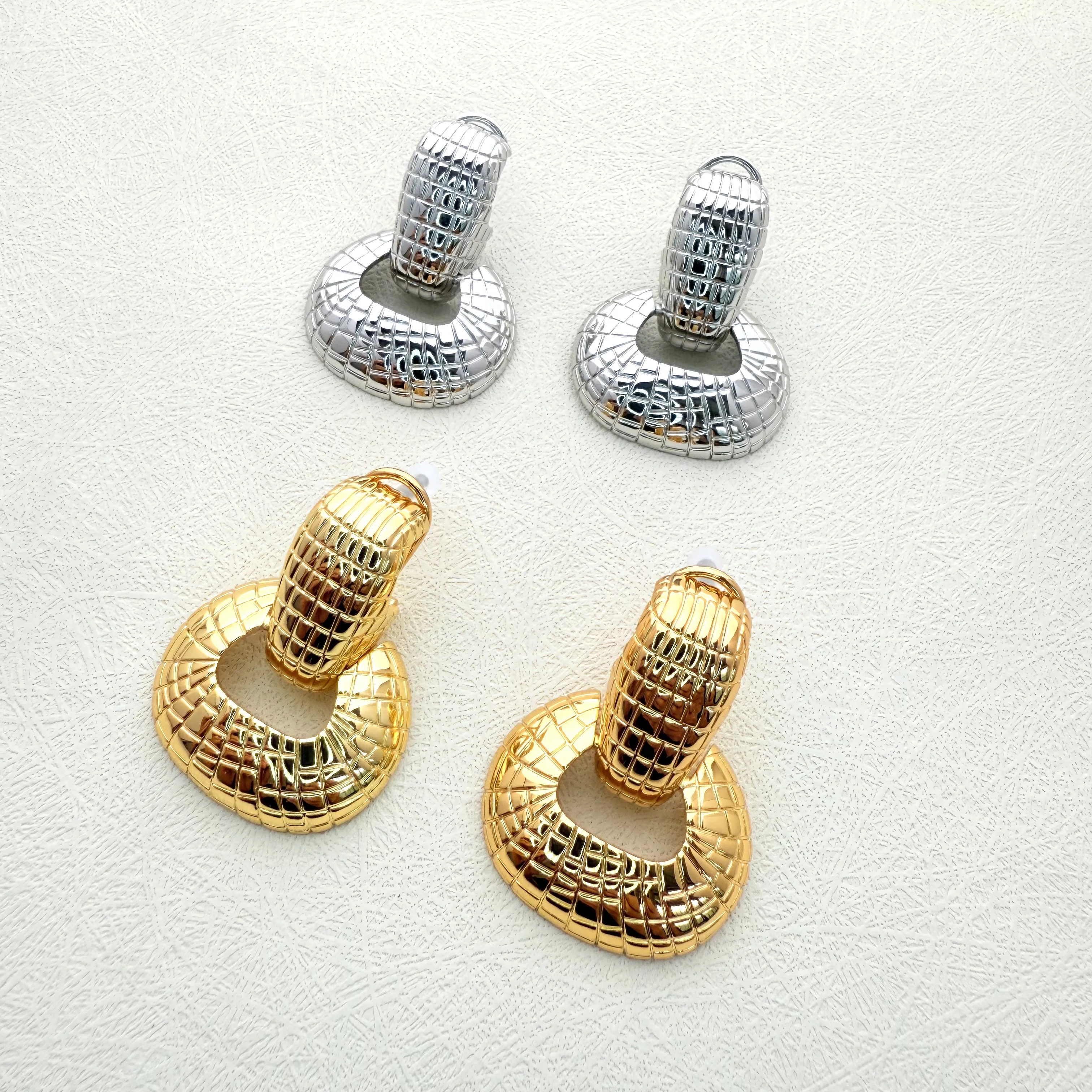 

Luxury Brass with 18K Gold-plated Earrings, Popular Style Temperament Cold Style Women's Jewelry Accessories