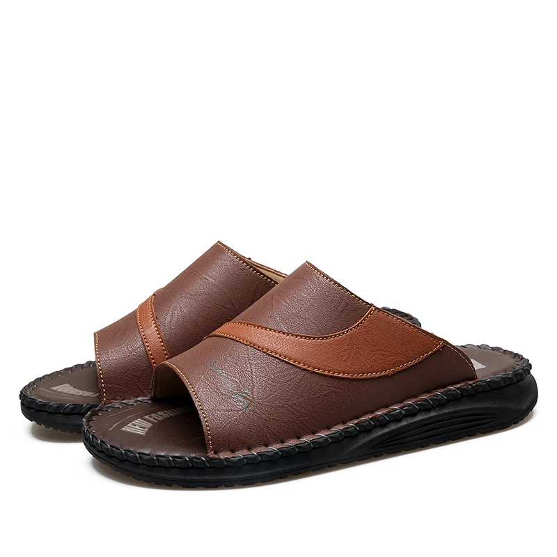 

2026 Summer Men's Slippers Beach Sandals Comfortable Casual Shoes Fashionable Flip Flops Hot Selling Half Slippers
