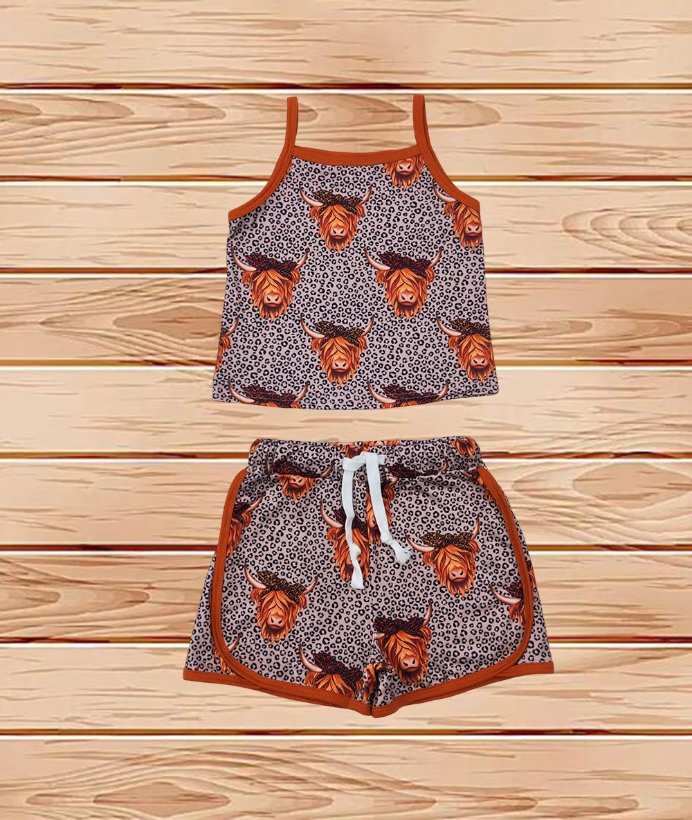 

4.9 Wholesale Western Boutique children clothing Baby Girls Brown Strap Leopard Highland Cows Top Short Sport Sets