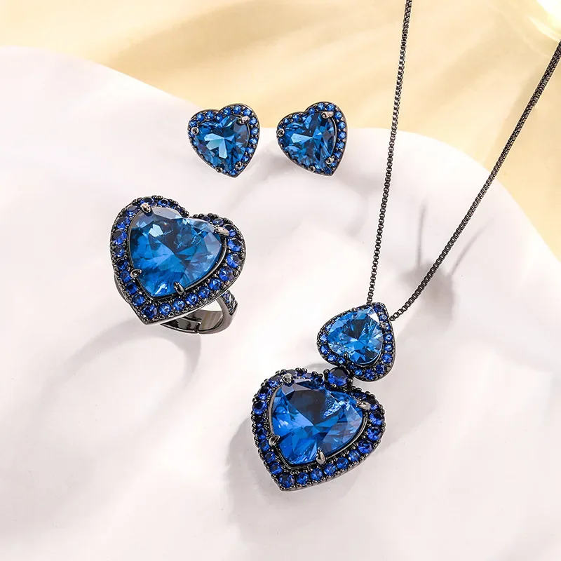 S925 Silver Plated 18K Gold Plated PT950 Platinum Blue Spindle Heart-shaped Black Gold Set Female Main Stone 15*15